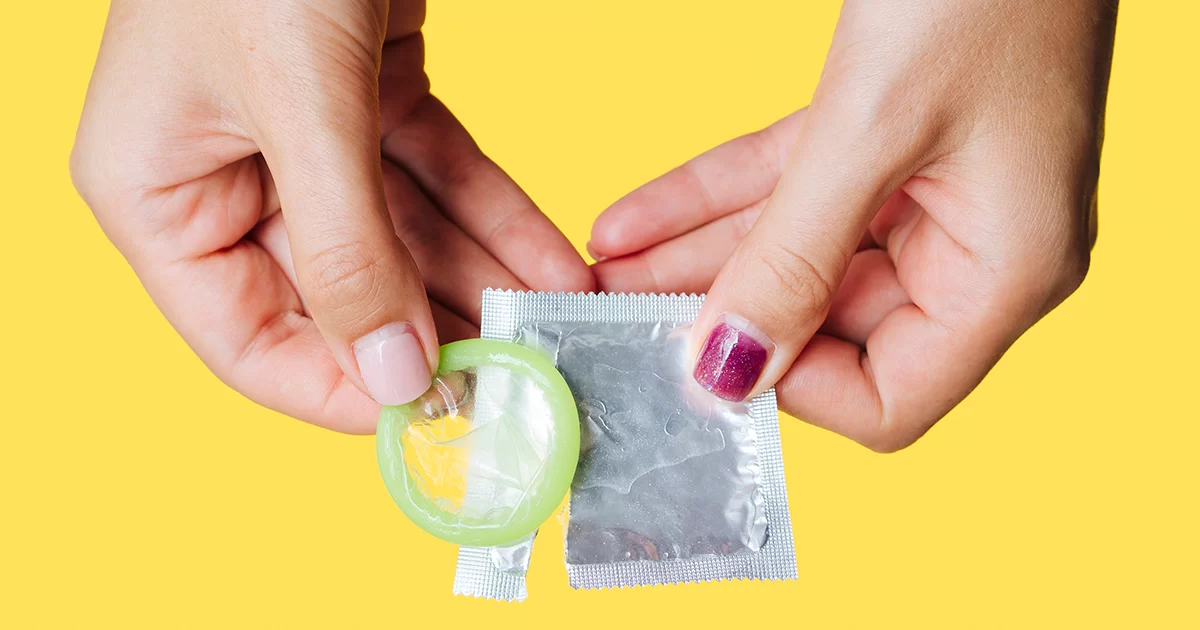 7 Erros Comuns ao Usar Camisinha e Como Evitar Problemas Durante o Sexo